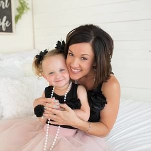 Meet your Posher, Falon